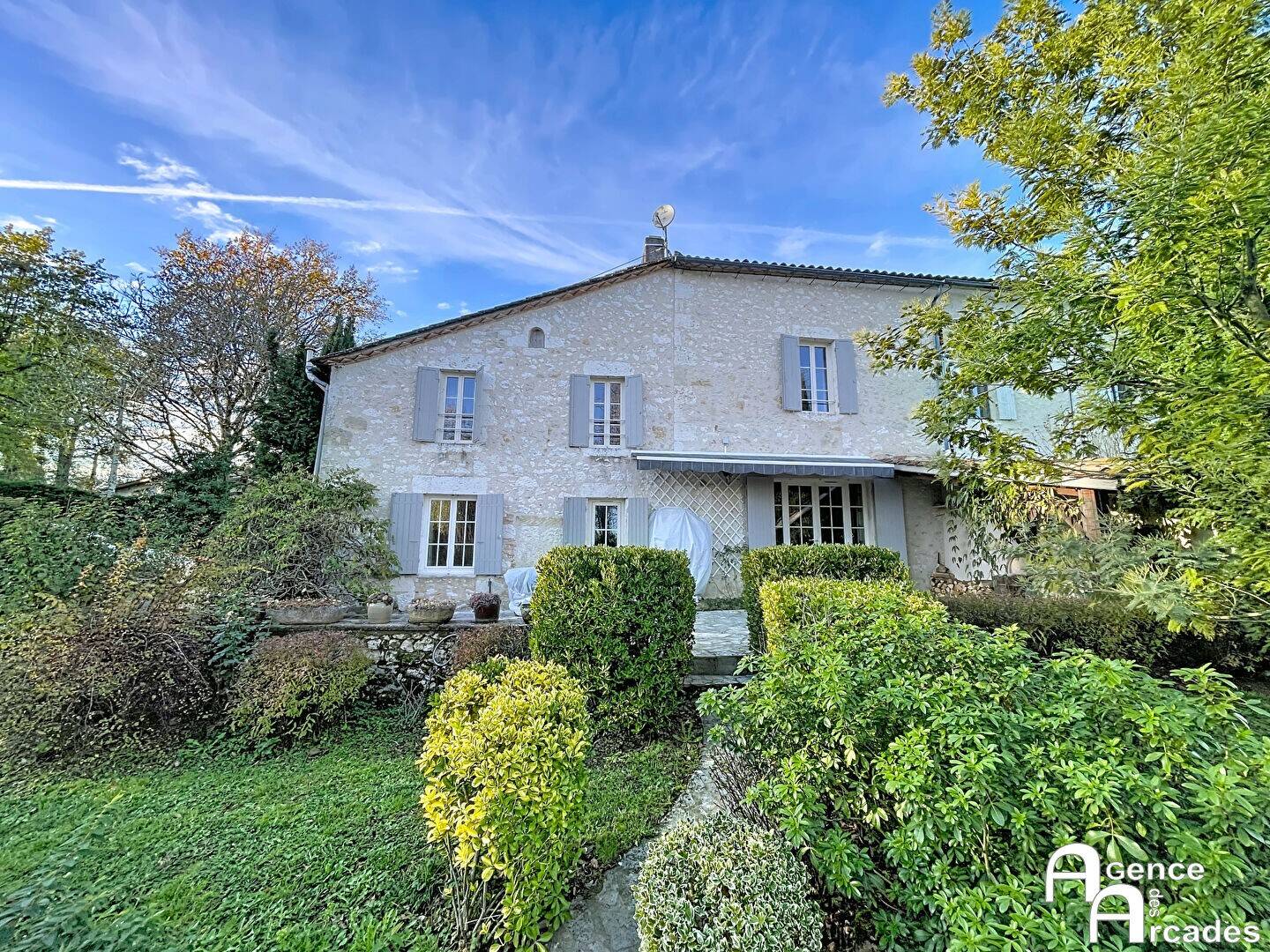 Maison à vendre, 193m², SAINTE FOY LA GRANDE