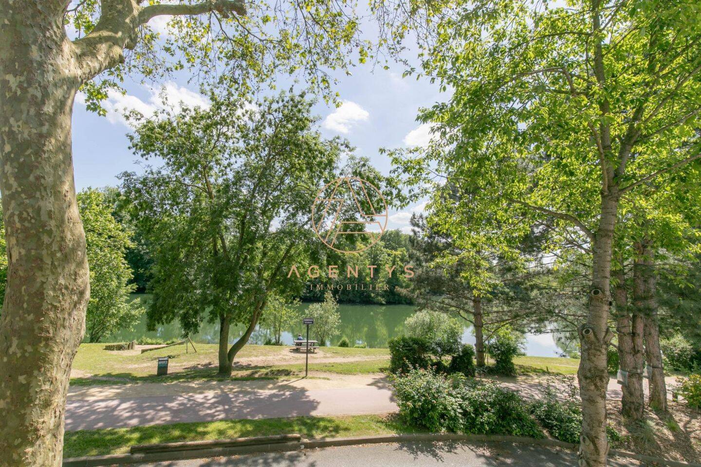 Maison à vendre, 149m², SAINT MAUR DES FOSSES