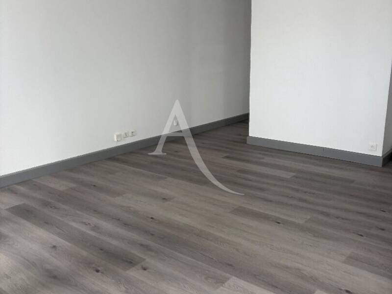 Maison à louer, 56m², SAINT MITRE LES REMPARTS