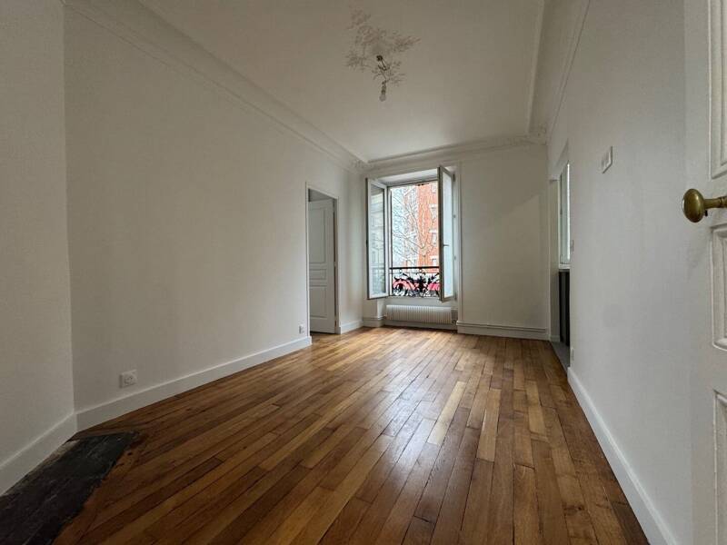 Maison à louer, 48m², PARIS 18E