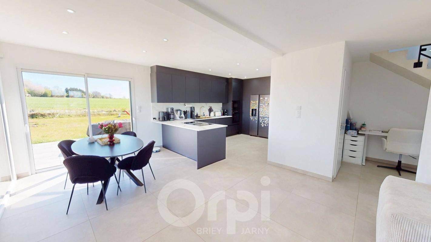 Maison à vendre, 113m², MONT BONVILLERS