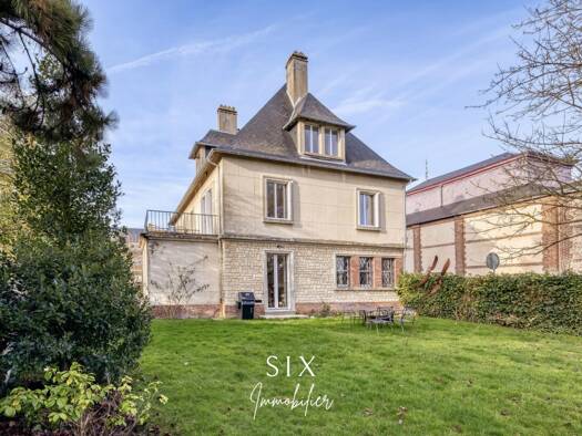 Maison à vendre 1 290 000 € 10 pièces 8 chambres 326,8 m² 858 m² de terrain Pont-l'Évêque 14130