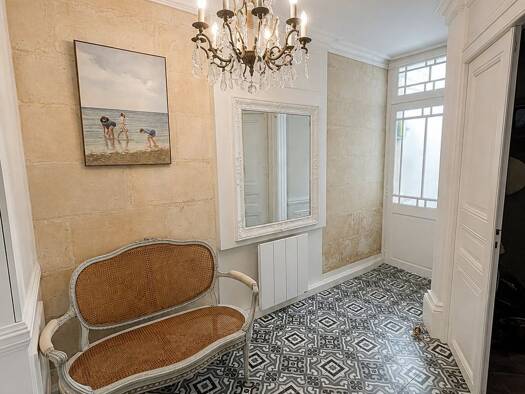 Maison de ville à vendre 675 000 € 5 pièces 4 chambres 105 m² Centre Ville La Rochelle 17000