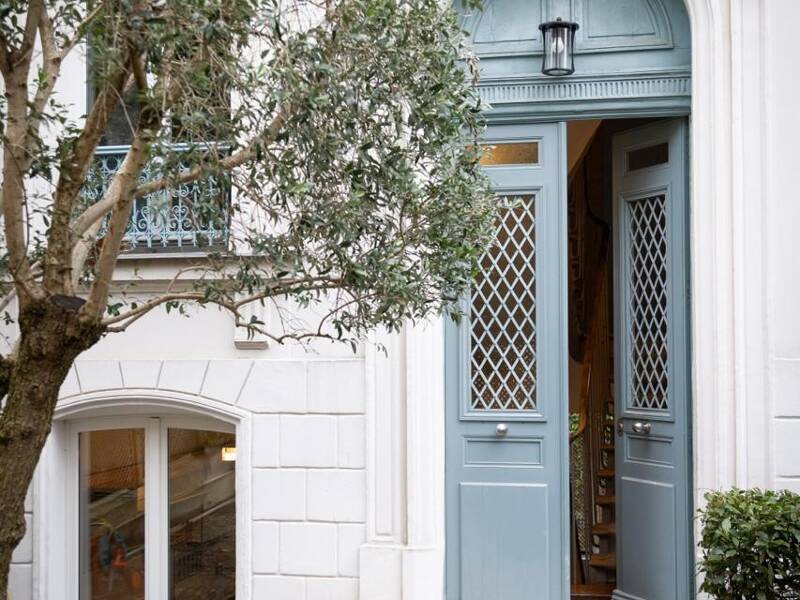 Maison à louer, 143m², PARIS 16E