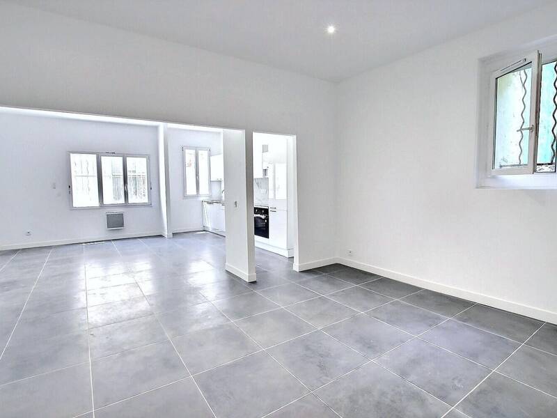 Maison à louer, 78m², MARSEILLE 5E