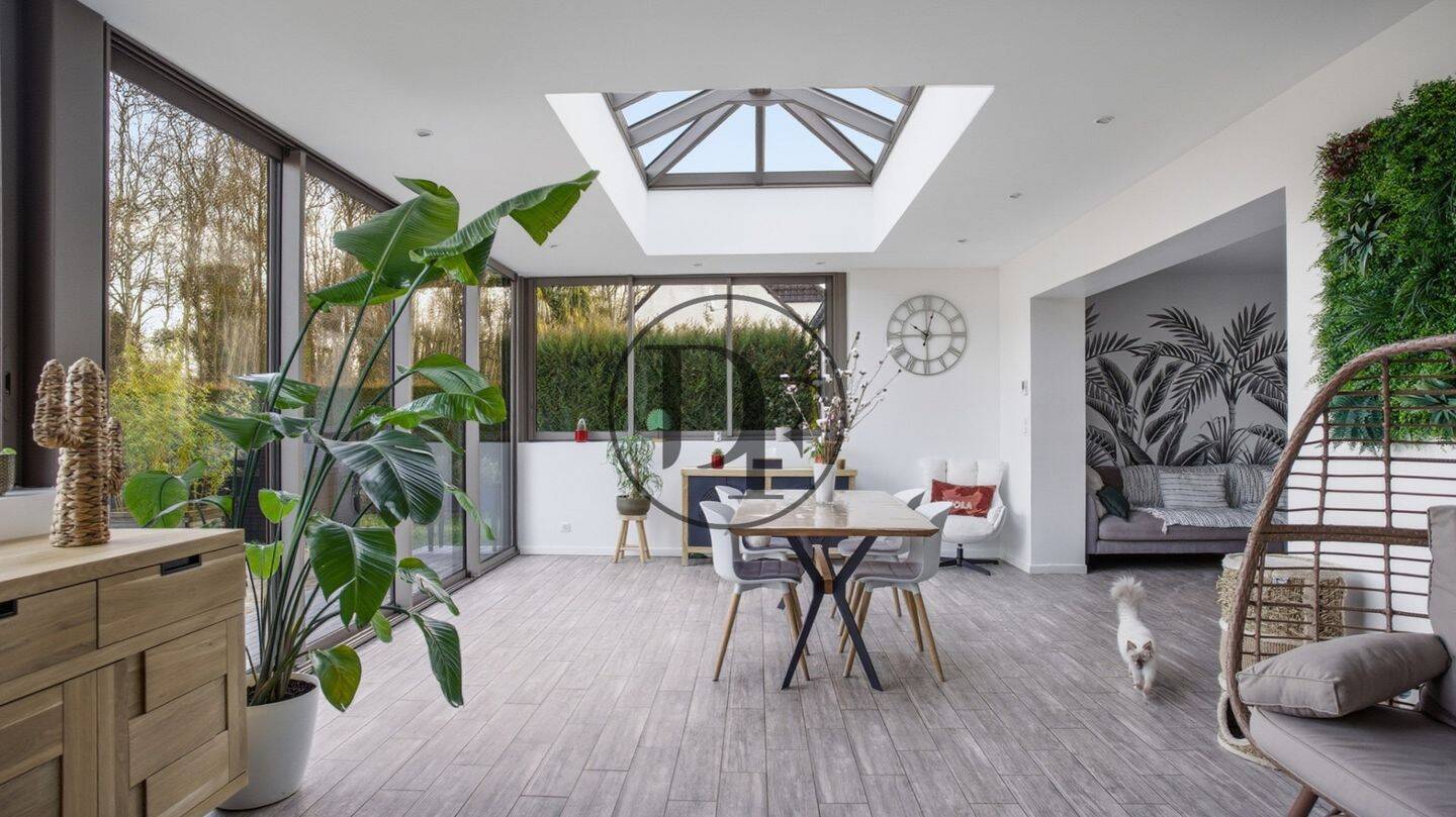 Maison à vendre, 143m², MONTCOURT FROMONVILLE