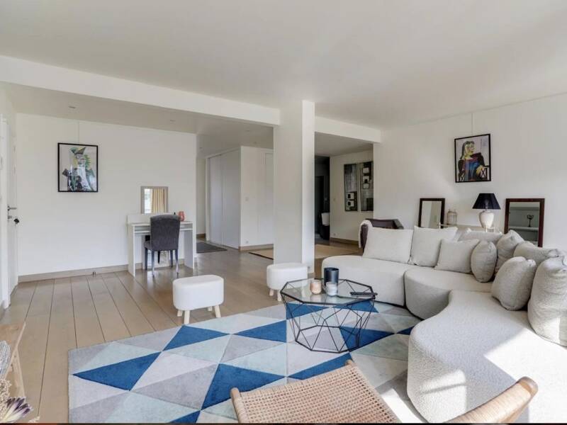 Maison à louer, 124m², PARIS 15E