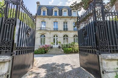 Maison à vendre 1 308 100 € 12 pièces 6 chambres 396 m² 1 430 m² de terrain Centre Soissons 02200