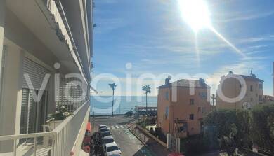 Appartement en viager occupé Bouquet 129 837 € 2 pièces 1 chambre 56 m² Étage 2/7 Cagnes sur Mer 06800