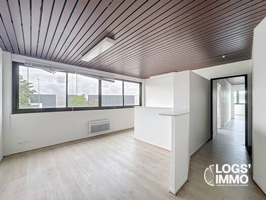 Espace bureau à louer 798 € 90 m² de bureaux Zone Industrielle Blanquefort 33290