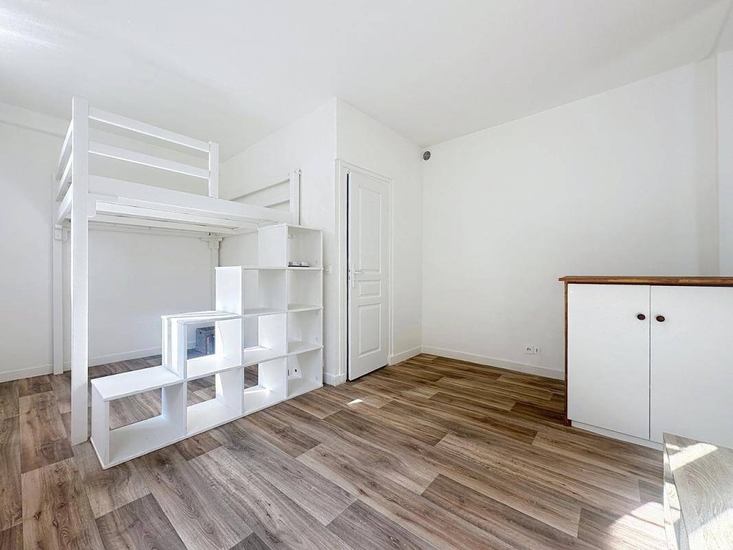 Maison à louer, 30m², ASNIERES SUR SEINE