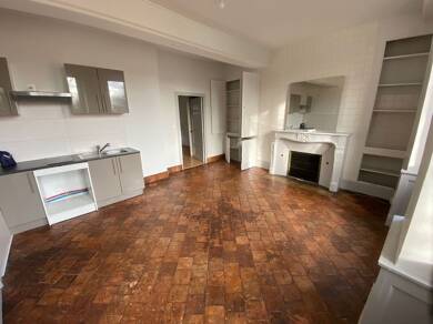 Appartement à louer 550 € 2 pièces 1 chambre 34 m² Étage 1/2 Orleans 45000