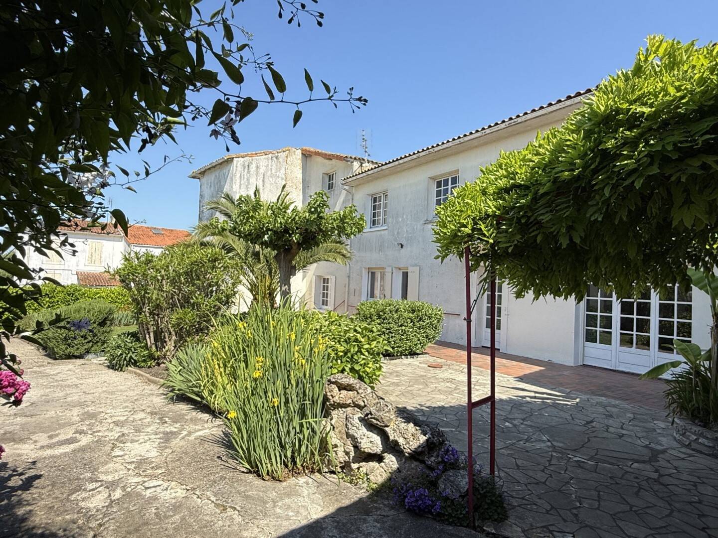 Maison à vendre, 184m², MORTAGNE SUR GIRONDE