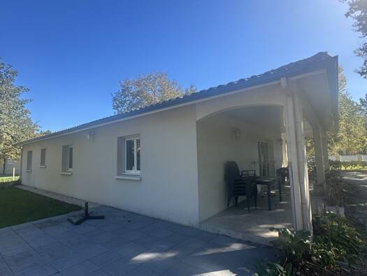 Maison en viager occupé Bouquet 150 000 € 3 pièces 2 chambres 133 m² 2 480 m² de terrain Saint-Vivien-de-Médoc 33590
