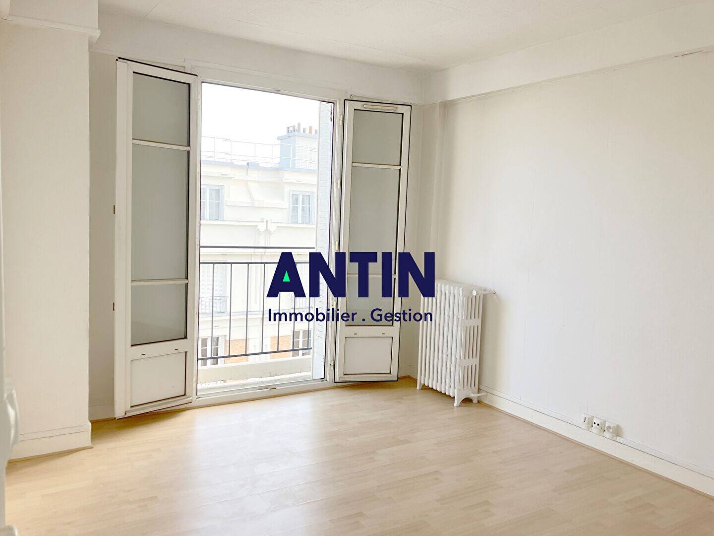 Maison à louer, 45m², COURBEVOIE
