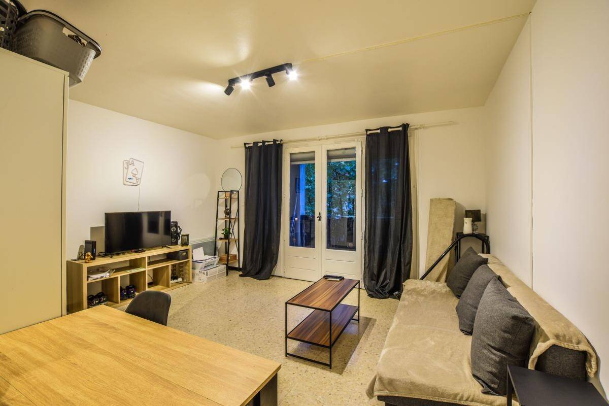Maison à vendre, 26m², BAGNOLS SUR CEZE