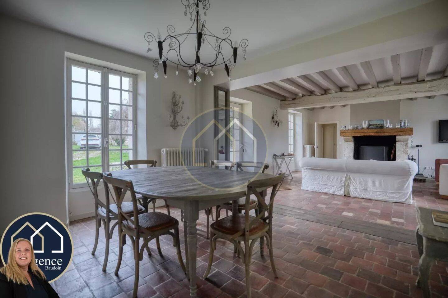 Maison à vendre, 183m², HOUDAN