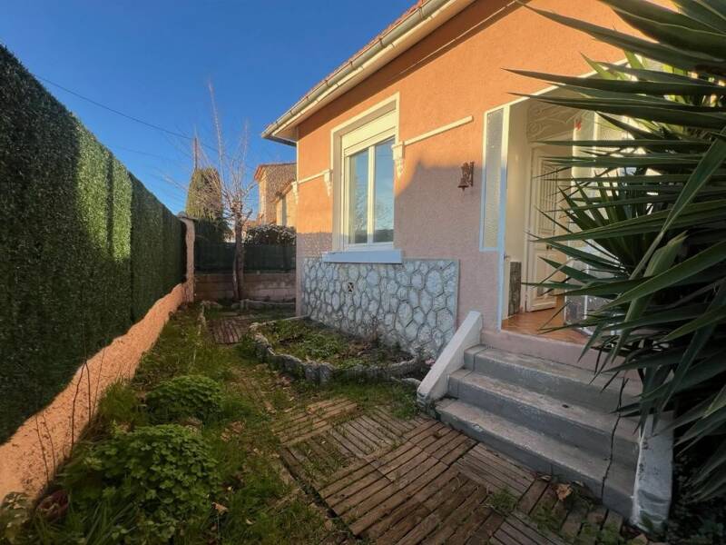 Maison à louer, 47m², MARSEILLE 11E