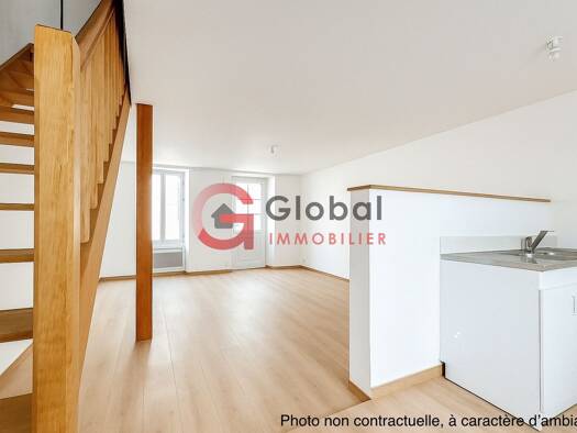 Maison à vendre 65 000 € 3 pièces 1 chambre 60 m² 272 m² de terrain Bressuire 79300