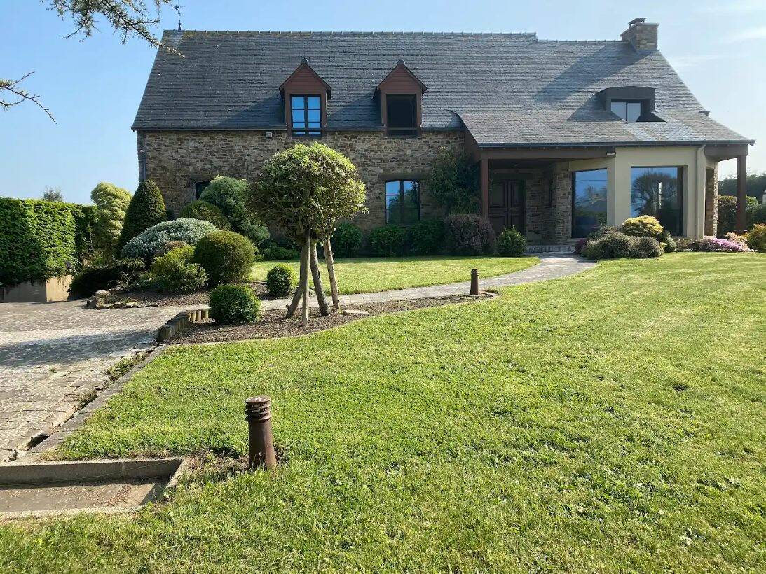 Maison à vendre, 280m², SAINT COULOMB