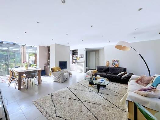 Maison à vendre 995 000 € 5 pièces 4 chambres 175 m² 240 m² de terrain Signac-Murs à Pêches Montreuil 93100