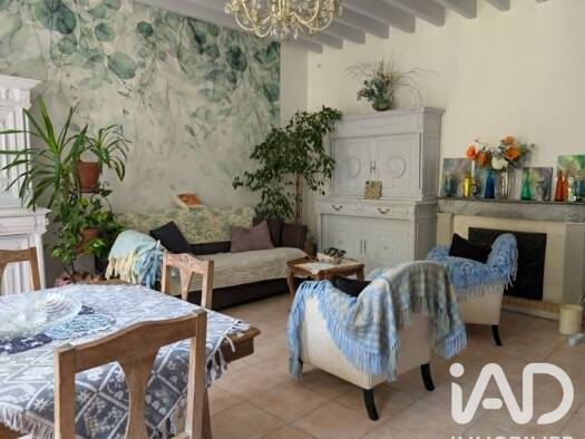Maison à vendre 378 000 € 9 pièces 6 chambres 265 m² 2 679 m² de terrain Chenac-Saint-Seurin-d'Uzet 17120