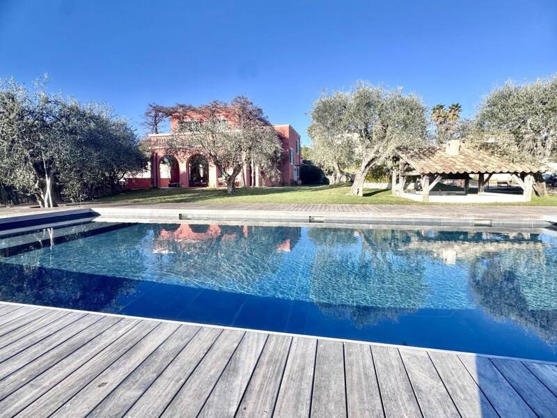 Maison à louer, 264m², NICE