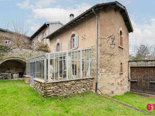 Maison à vendre 300 000 € 4 pièces 2 chambres 95 m² 300 m² de terrain Francheville 69340