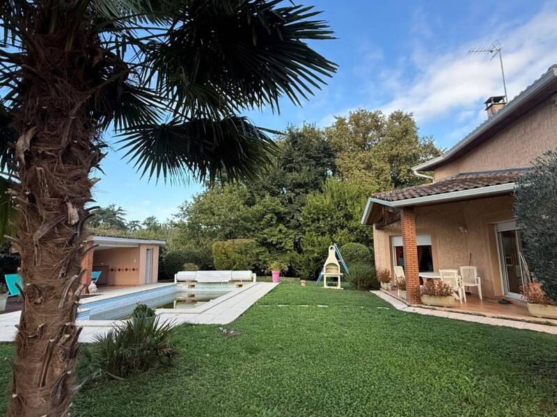 Maison à louer, 175m², LAPEYROUSE FOSSAT