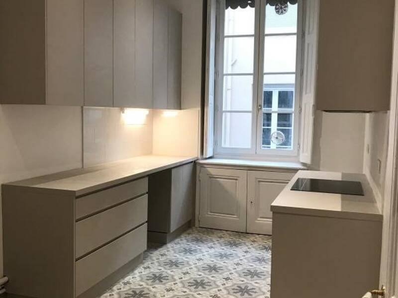 Maison à louer, 141m², LYON 3E
