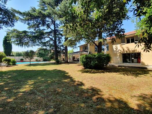 Maison à vendre 590 000 € 7 pièces 5 chambres 240 m² 1 640 m² de terrain Les Blaches-Les Champs Montélimar 26200