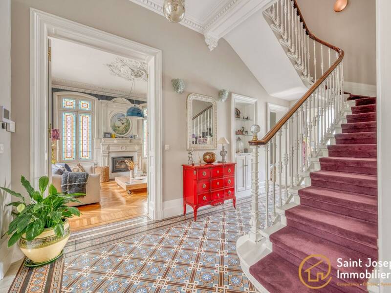 Maison à vendre, 259m², BORDEAUX