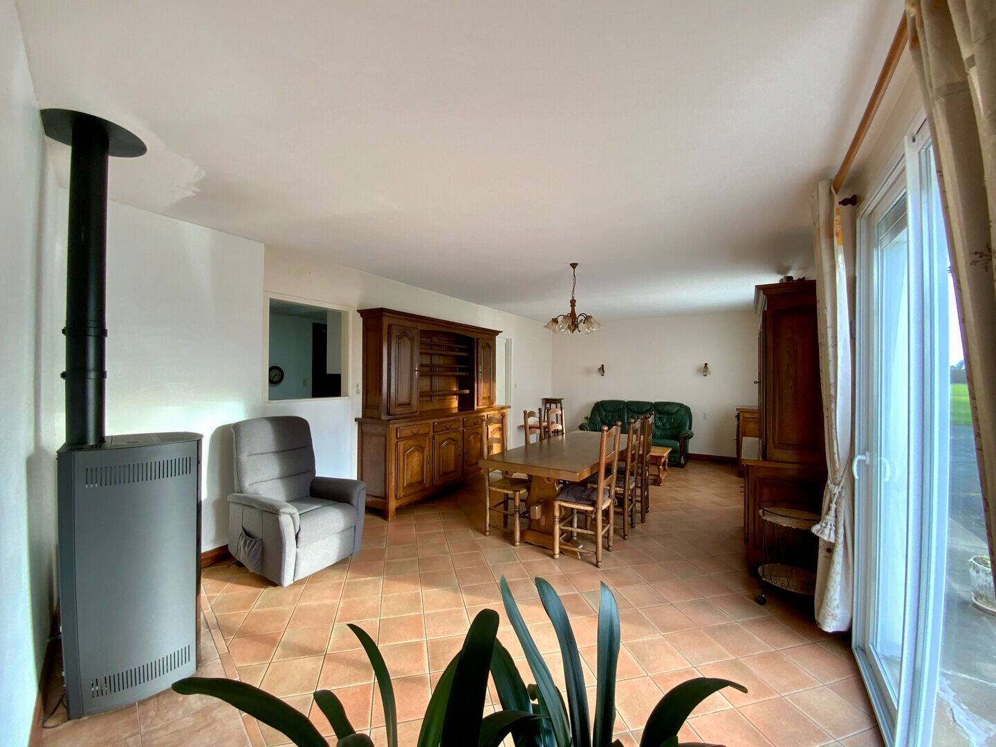 Maison à vendre, 106m², SAINT GENIS DE SAINTONGE