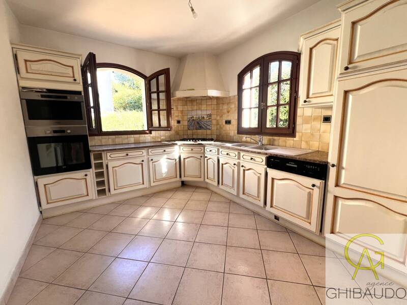 Maison à vendre, 152m², LUYNES