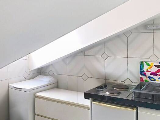 Appartement à louer 430 € 1 pièce 24 m² Étage 3/3 Les îles Metz 57000