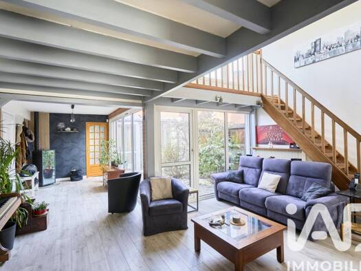 Maison de plain-pied à vendre 395 000 € 5 pièces 3 chambres 100 m² 350 m² de terrain Cité Scientifique-Triolo Villeneuve-d'Ascq 59650