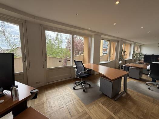 Appartement à vendre 239 500 € 5 pièces 4 chambres 109 m² 3ème étage Melun 77000