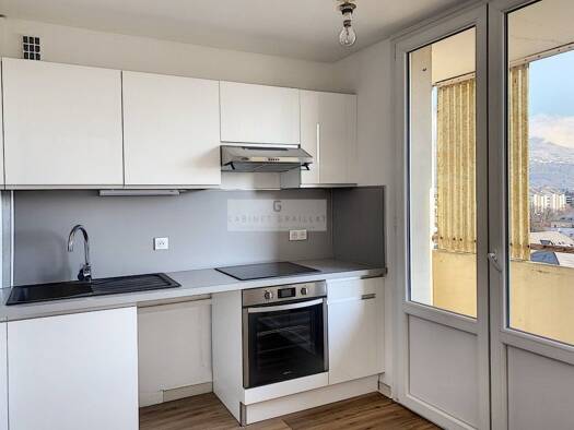 Appartement à vendre 199 000 € 3 pièces 2 chambres 53 m² Laurier-Les Charmettes Chambéry 73000