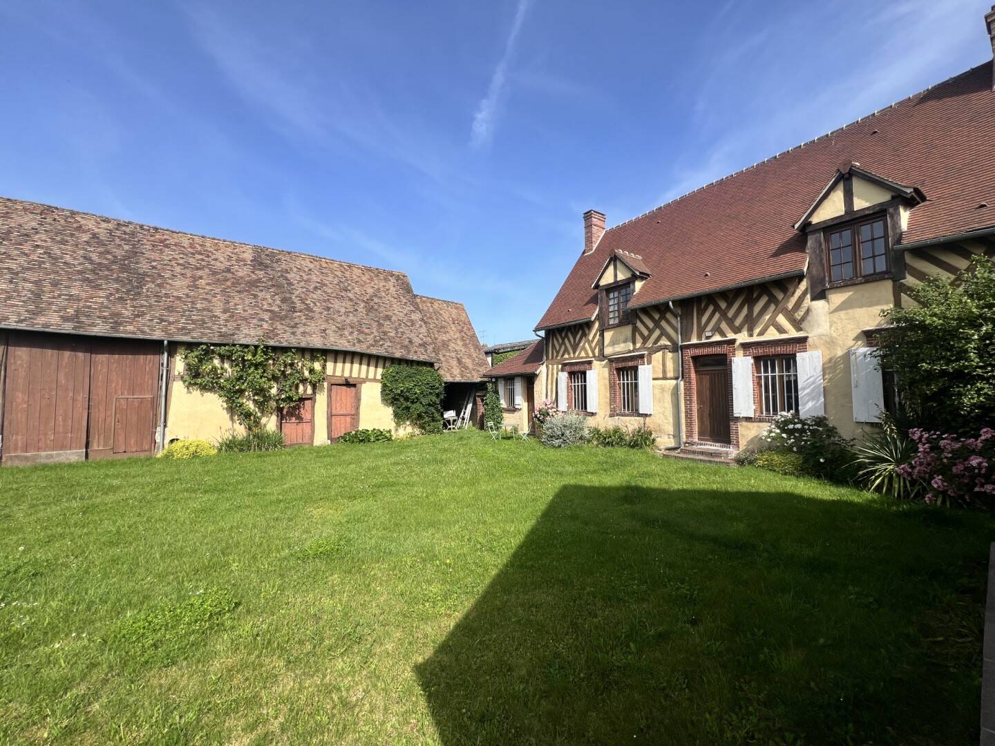 Maison à vendre, 197m², HOUDAN