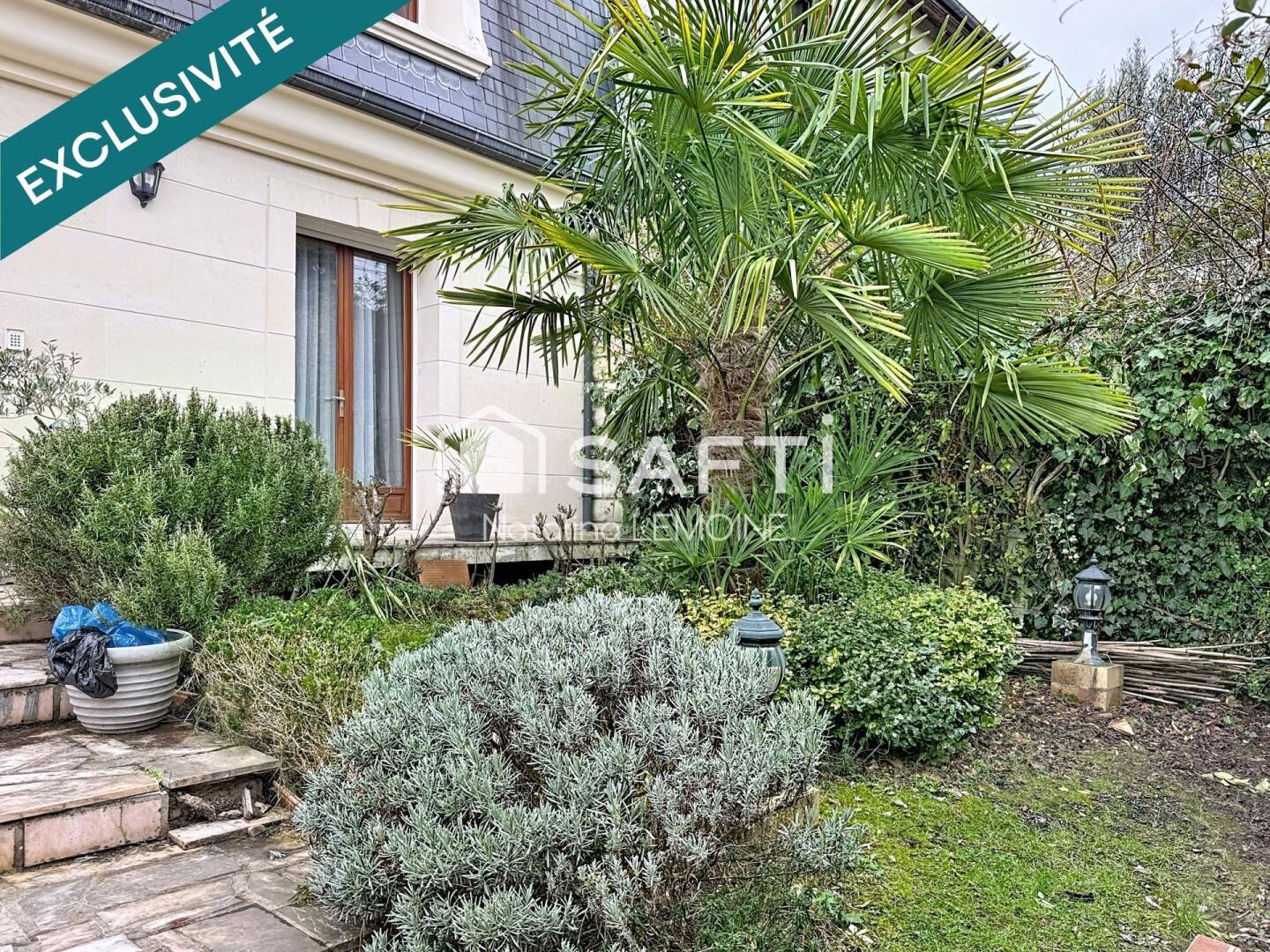 Maison à vendre, 187m², SAINT MAUR DES FOSSES