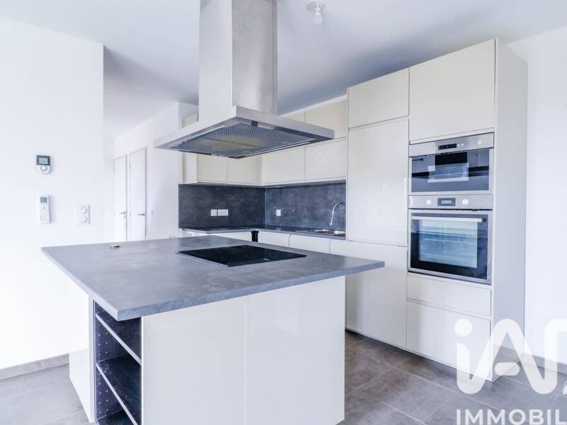 Maison à vendre, 93m², TOUSSUS LE NOBLE