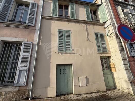 Immeuble à vendre 64 000 € 110,55 m² Sud Tonnerre 89700