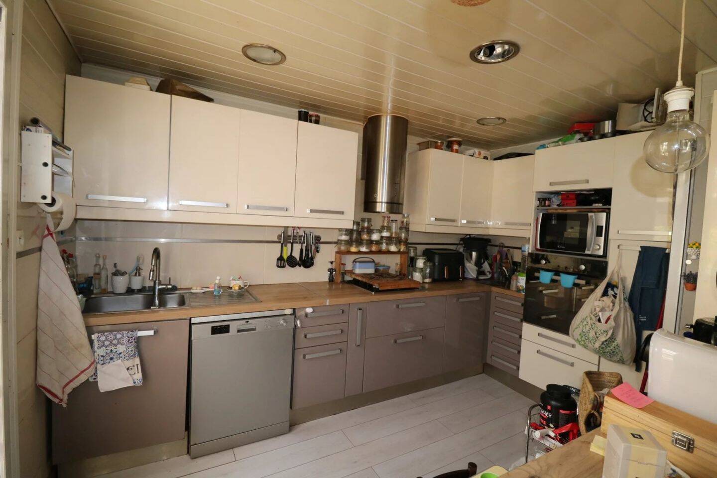 Maison à vendre, 131m², TOURRETTE LEVENS