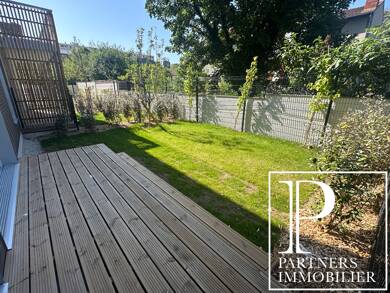 Appartement à louer 1 820 € 4 pièces 3 chambres 70 m² 6 étages Communes Romainville 93230