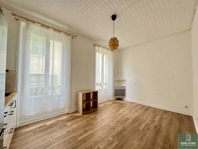 Maison à louer, 24m², VILLE D'AVRAY