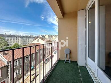 Appartement à vendre 76 500 € 3 pièces 2 chambres 65,8 m² Dernier étage, Étage 4/4 Bénédictins-Montplaisir Limoges 87000