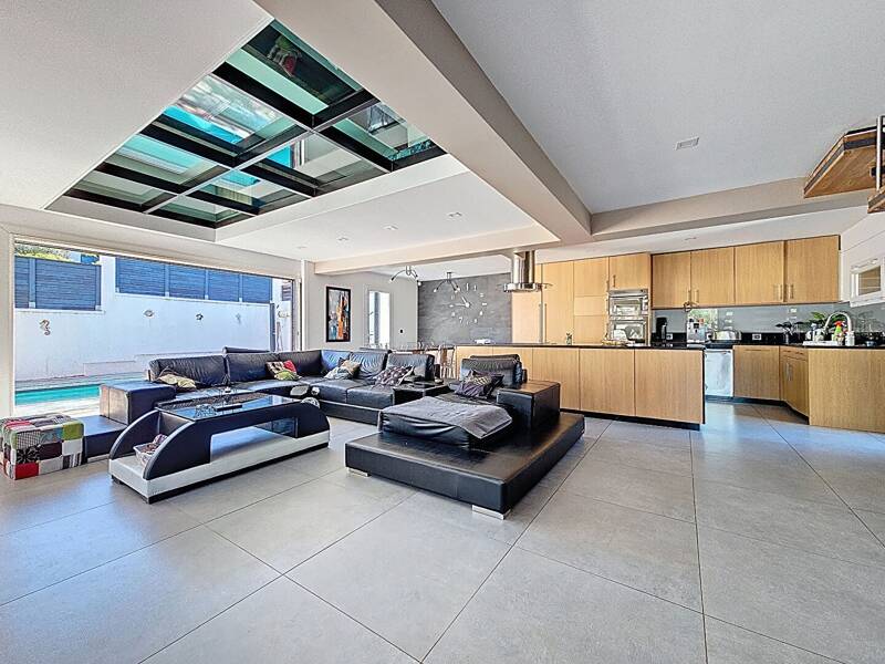 Maison à vendre, 285m², MARSEILLE 13E