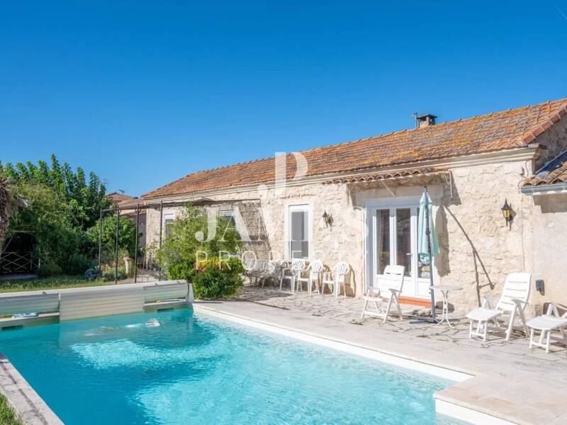 Maison à vendre, 157m², FONTVIEILLE