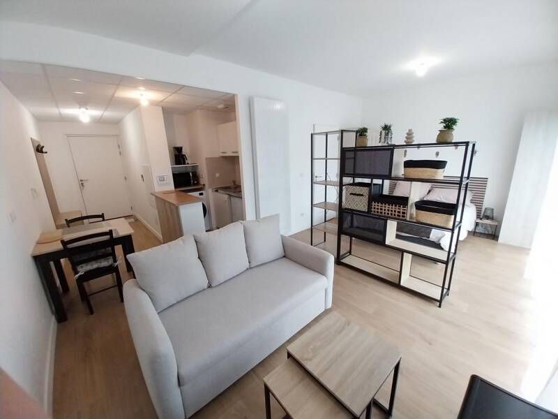 Maison à louer, 32m², SAINT YRIEIX LA PERCHE