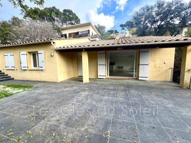 Maison à louer, 112m², LE REVEST LES EAUX